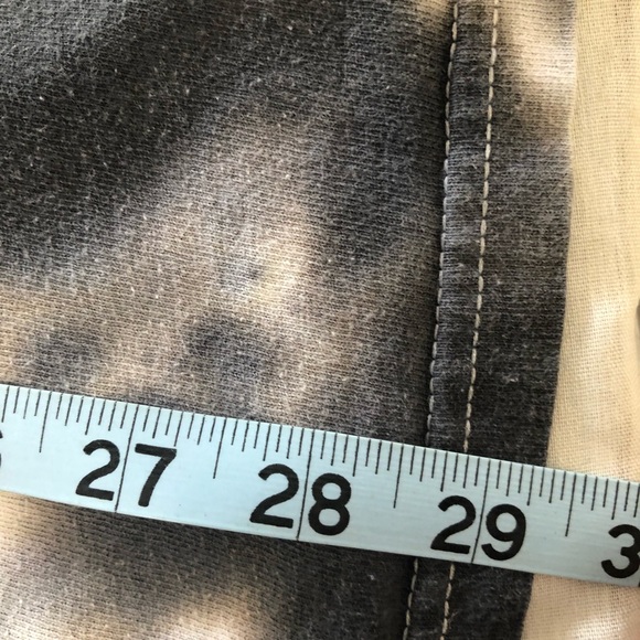 Looney Toones Tie-Dye 100% Cotton Double Stitched Shirt / Size Large - Picture 6 of 7